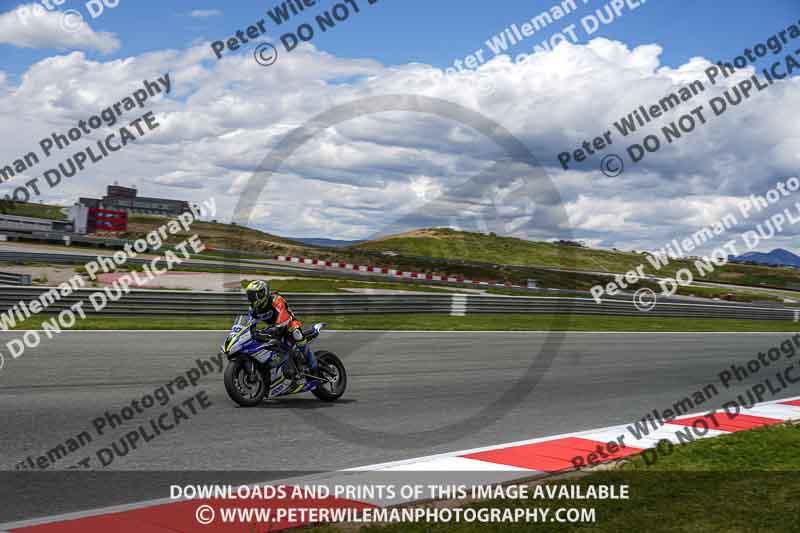 cadwell no limits trackday;cadwell park;cadwell park photographs;cadwell trackday photographs;enduro digital images;event digital images;eventdigitalimages;navarra;no limits trackdays;peter wileman photography;racing digital images;trackday digital images;trackday photos